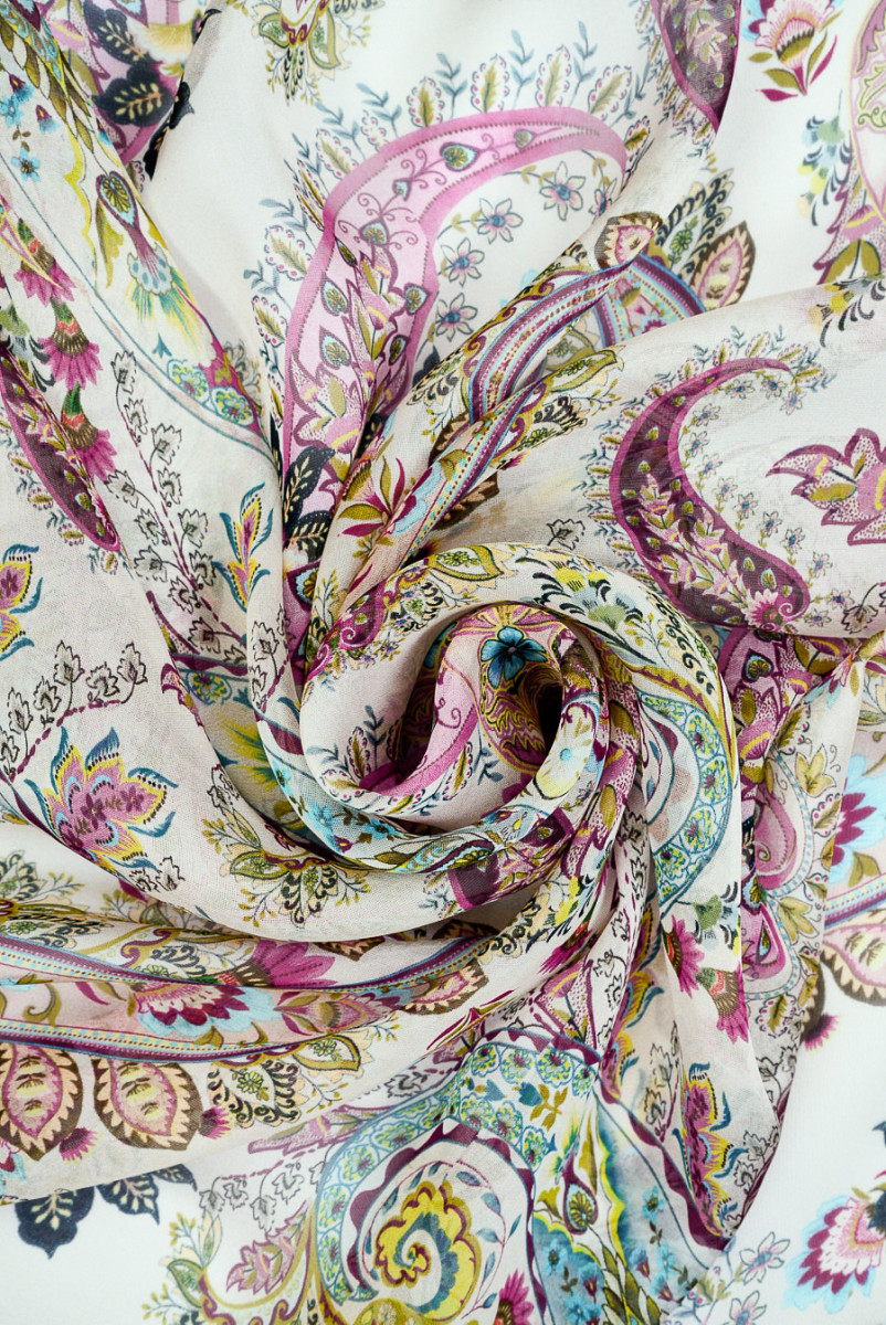 MuÅlin jedwabno-wiskozowy paisley kolorowy